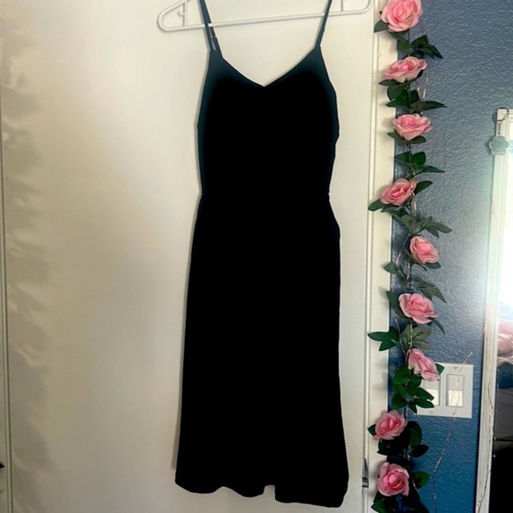 Black Dress, Women’s small, Comfortable, Has pockets